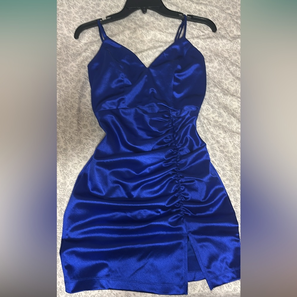 Chic Strapless Royal Blue Dress